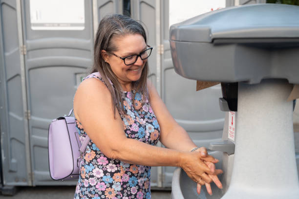 Portable Toilet Options We Offer in Red Bank, TN